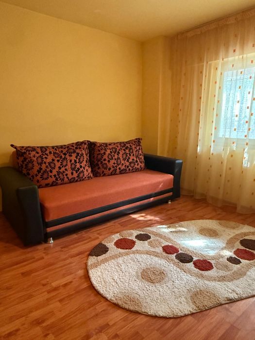 •	Garsonieră mobilată, gata de mutat – 35 mp