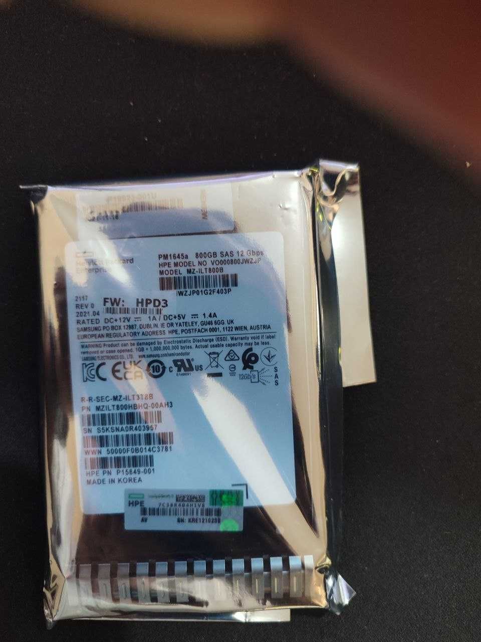HPE Mixed Use PM1645a - SSD - 800 GB - SAS 12Gb/s