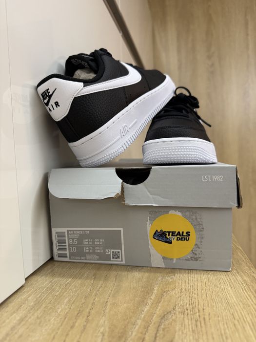 AirForce 1 Black&White