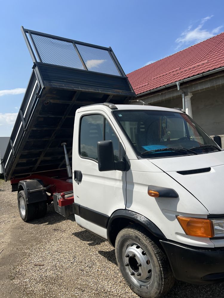 Vand Iveco daily 65c15 basculabil ,6,5 t cat C