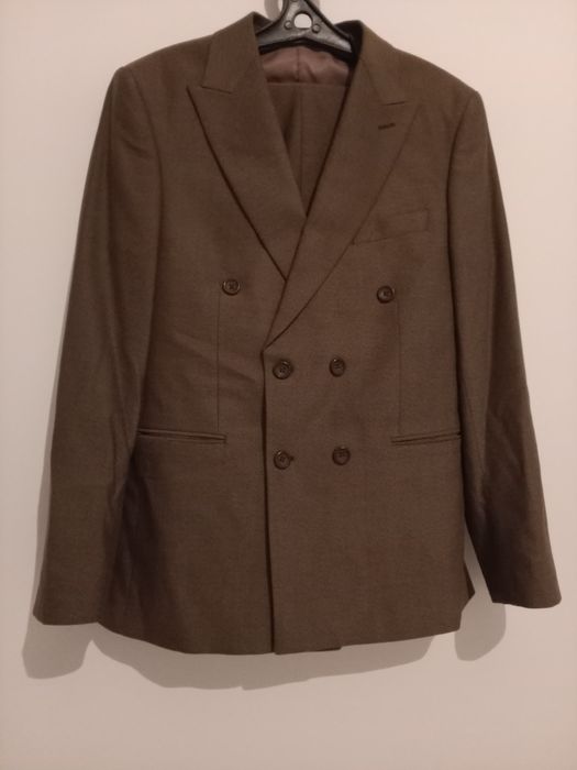 Костюм тройка.10000