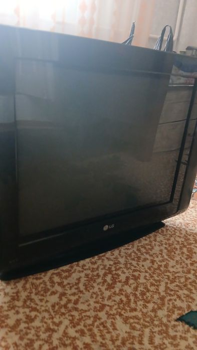 Lg televizor sotiladi