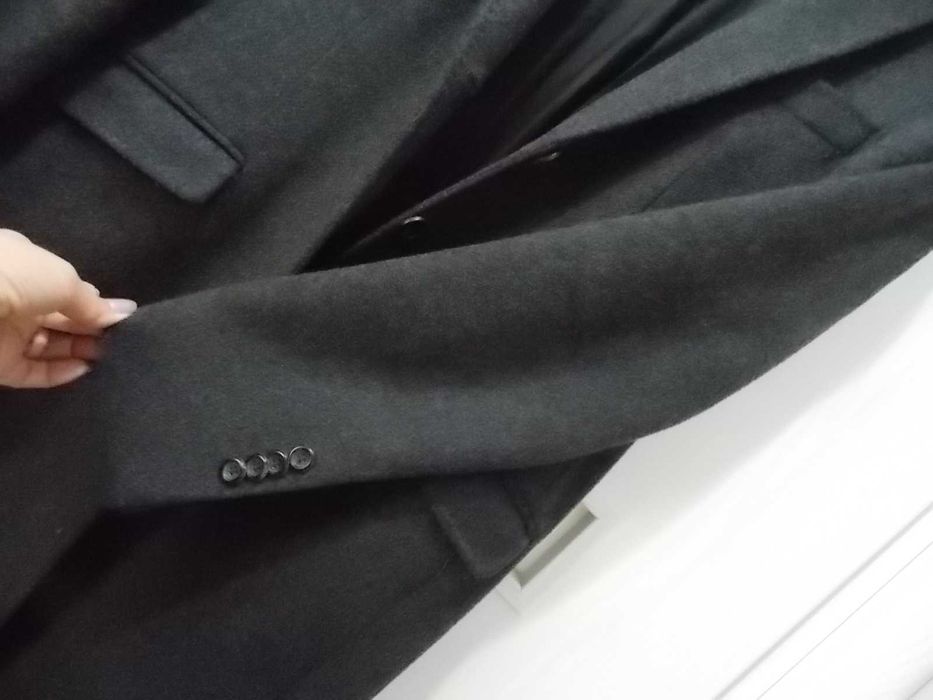 palton Massimo Dutti mas 42 - 350 lei