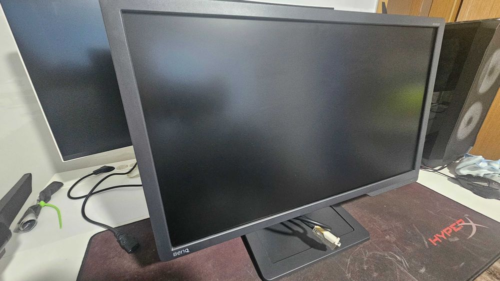 i5 8400,32GB RAM, RX 480 8GB, 1TB nvme,500gb SSD, ZOWIE XL2411P 144Hz