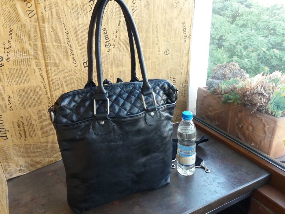 дамска Черна кожена чанта-естествена кожа