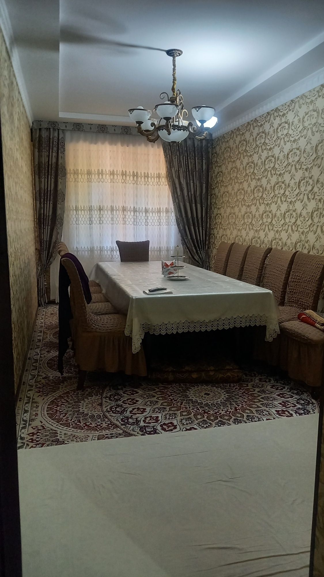 Продаю свою квартиру 3 комнатная 1 этаж