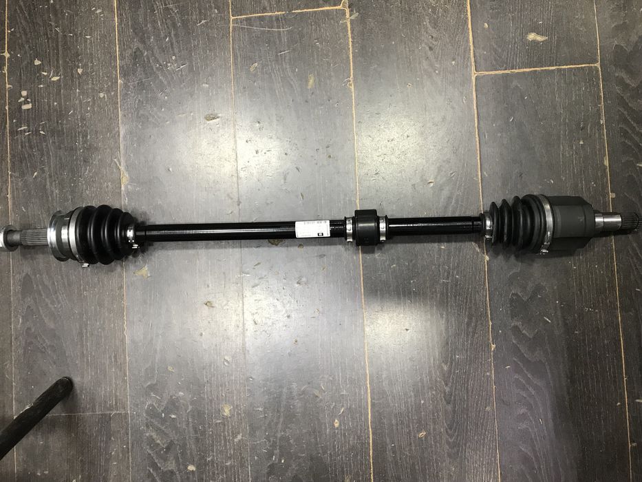 Cobalt M/T R(o’ng) tomon granata GM