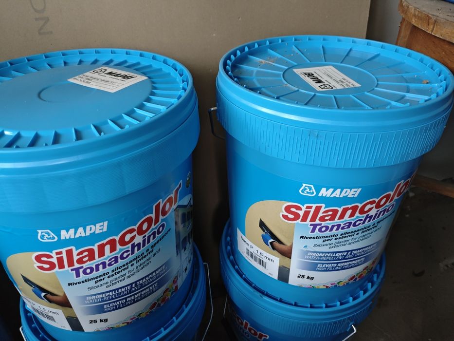 Продавам силиконова замазка Mapei Silancolor Tonachino