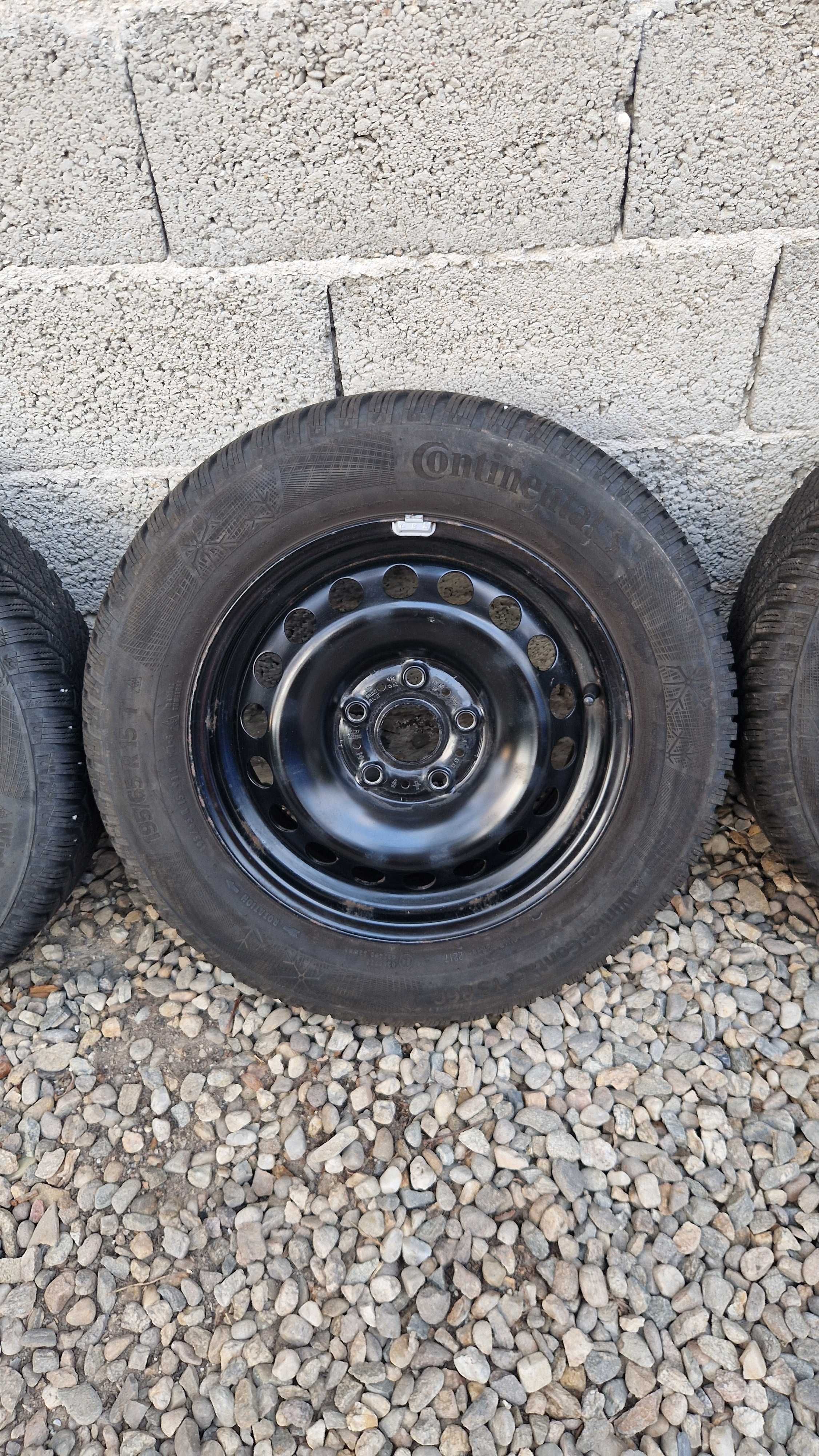 VW Caddy джанти със зимни гуми 195/65/15 6J×15 5×112 ЦО 56