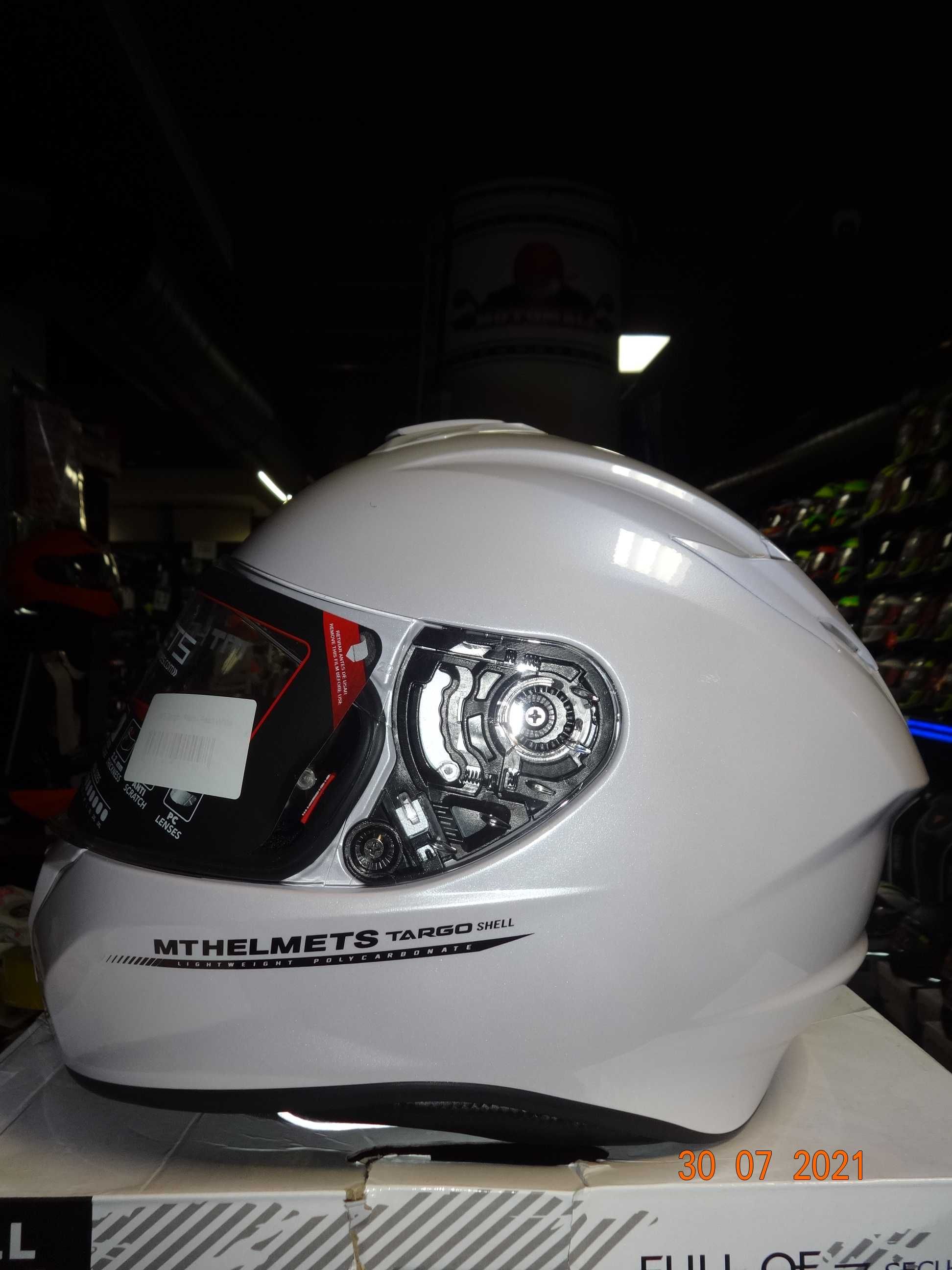 каска MT Helmets каска Thunder 3 Kingdom SV пистова мото каска с очила