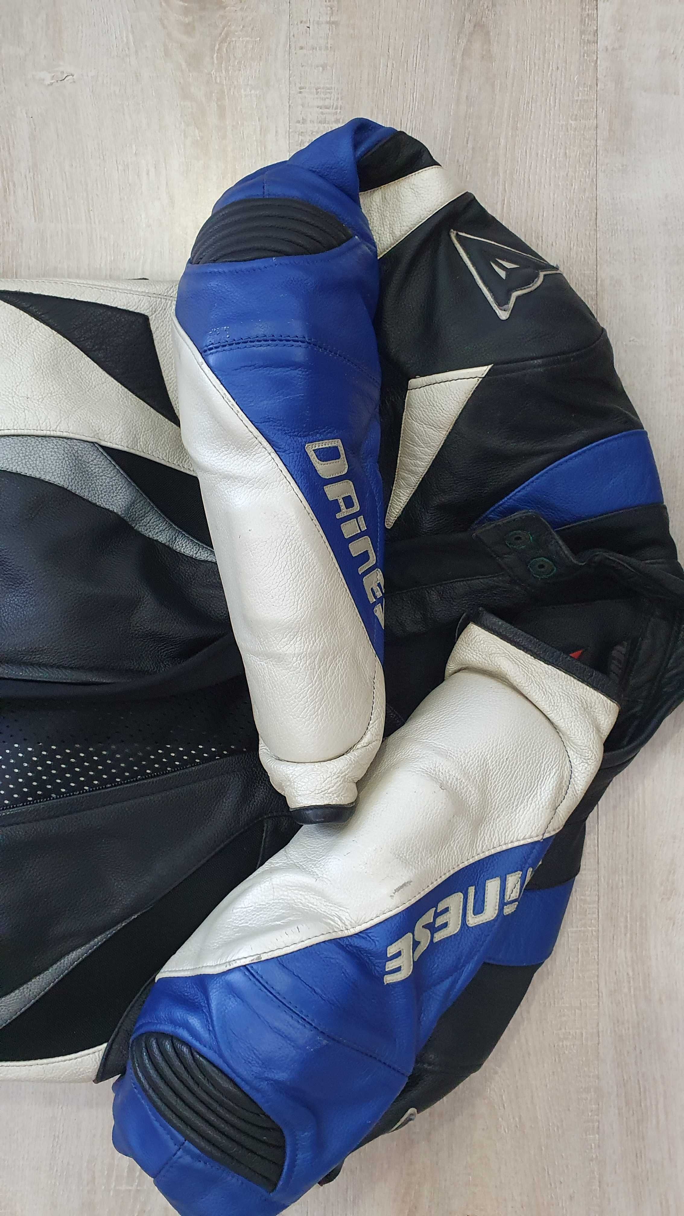 Dainese костюм за екстремни спортове