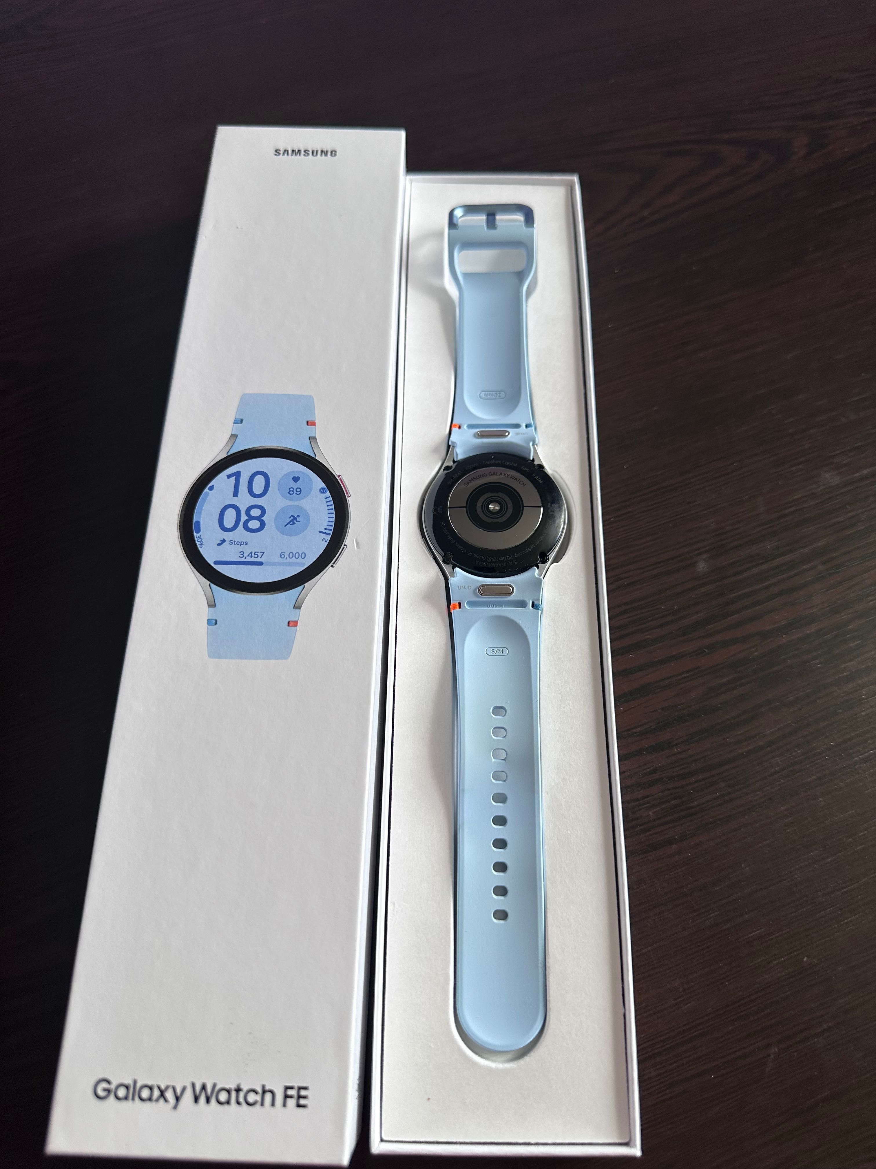 С Гаранция - Samsung Galaxy watch FE 40 mm на 6 месеца