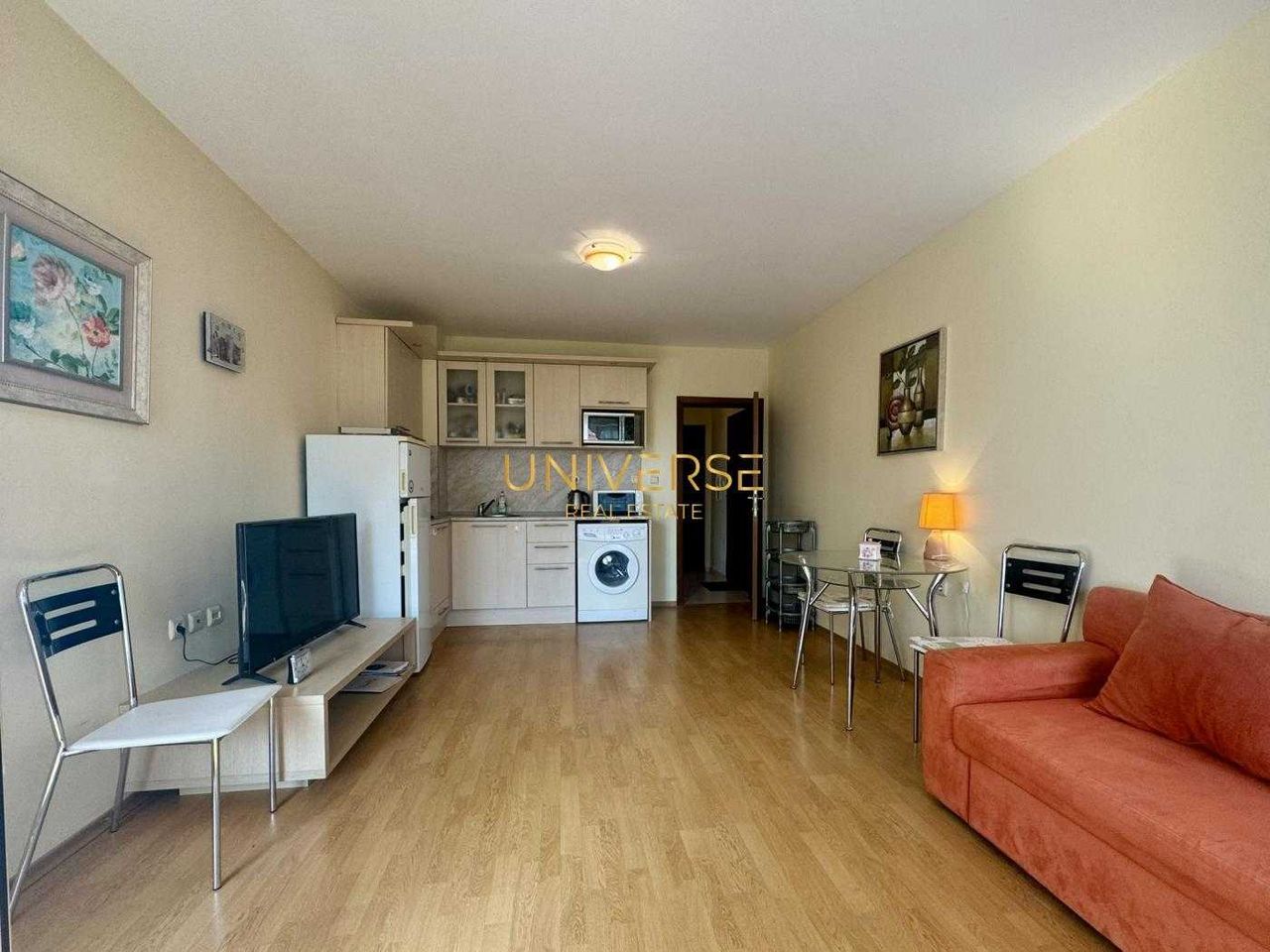 Продава се Двустаен апартамент в Свети Влас - 57 кв.м за 1244 €/кв.м - Снимка #1
