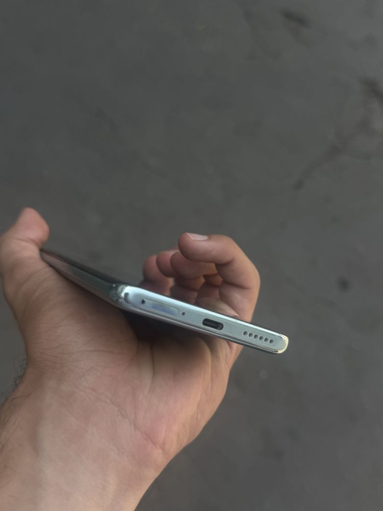 Poco X7 8ga 256 sotiladi