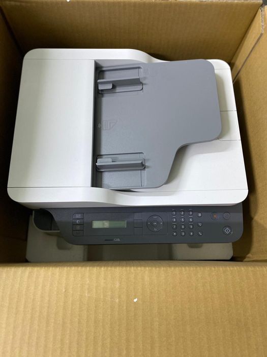 Продам практический новый МФУ принтер Laser MFP 137FNW