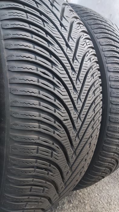 зимни гуми 225/55/18 BF Goodrich 
dot4021
6.97 мм грайфер 
Добро състо