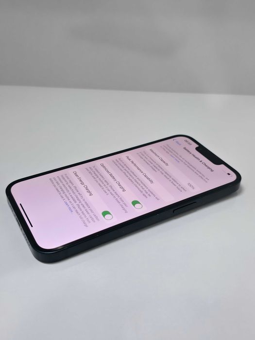 iPhone 13 128GB Midnight