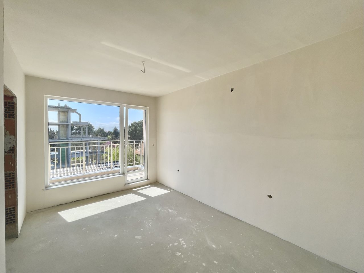 Продава се Двустаен апартамент в к.к. Дюни - 50 кв.м за 1350 €/кв.м - Снимка #16