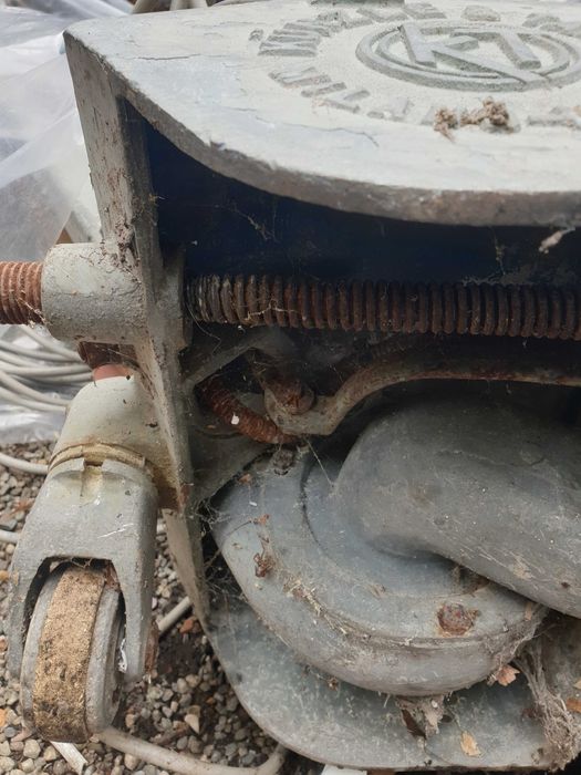 Masina de slefuit parchet