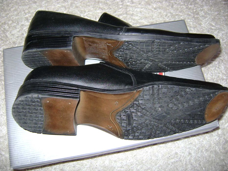 Мъжки обувки от естествена кожа