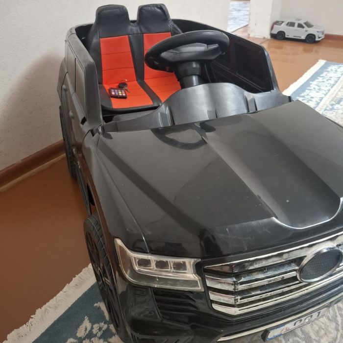 Продам крузак 200.