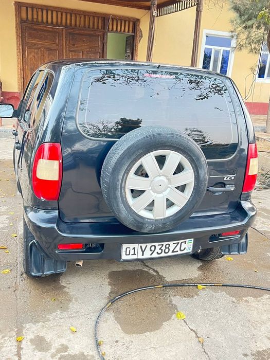 Chevrolet Niva 21230L сотилади 2008 йил пропан