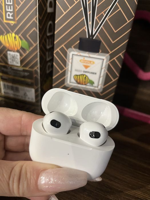 Слушалки Apple - AirPods 3 MagSafe Case