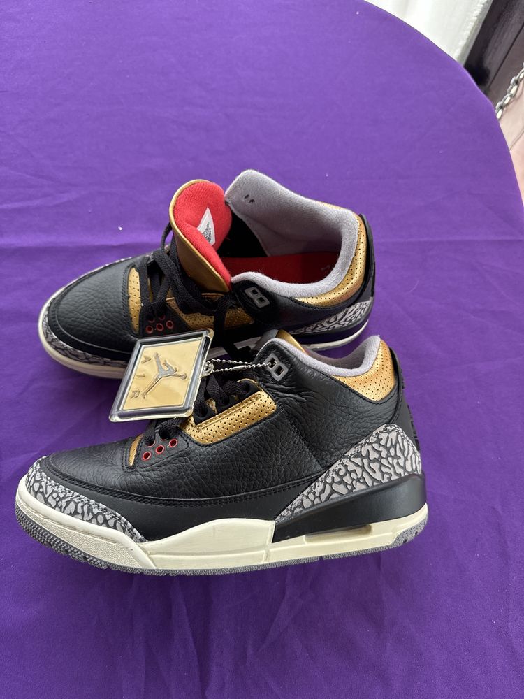 Incaltaminte Nike AirJordan marimea 37,5