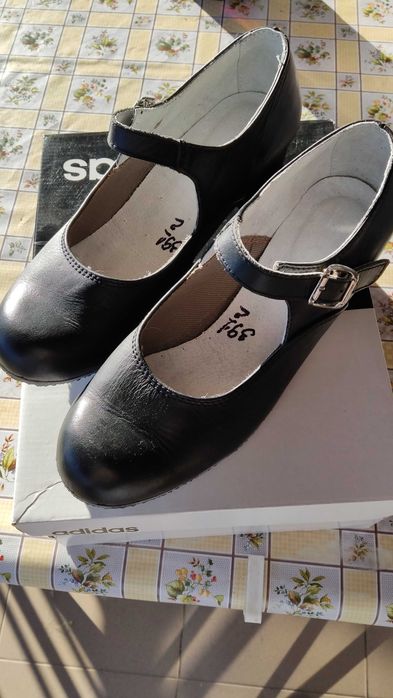 Обувки за народни танци - Скарпини 37.5 и 39.5