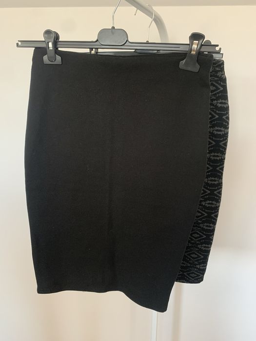 Lot fuste casual S-M