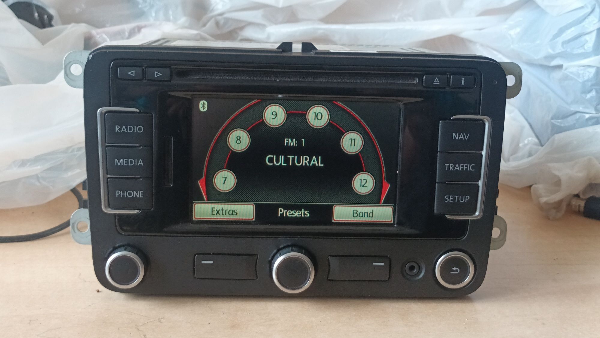 VW RNS 315 Radio CD Navi Bluetooth VW Transporter T5 Passat Octavia