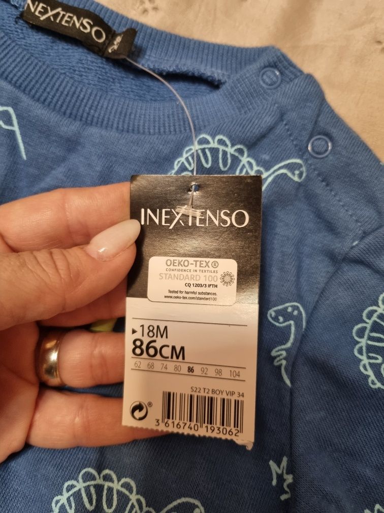 2 bluzițe noi 12-18 luni