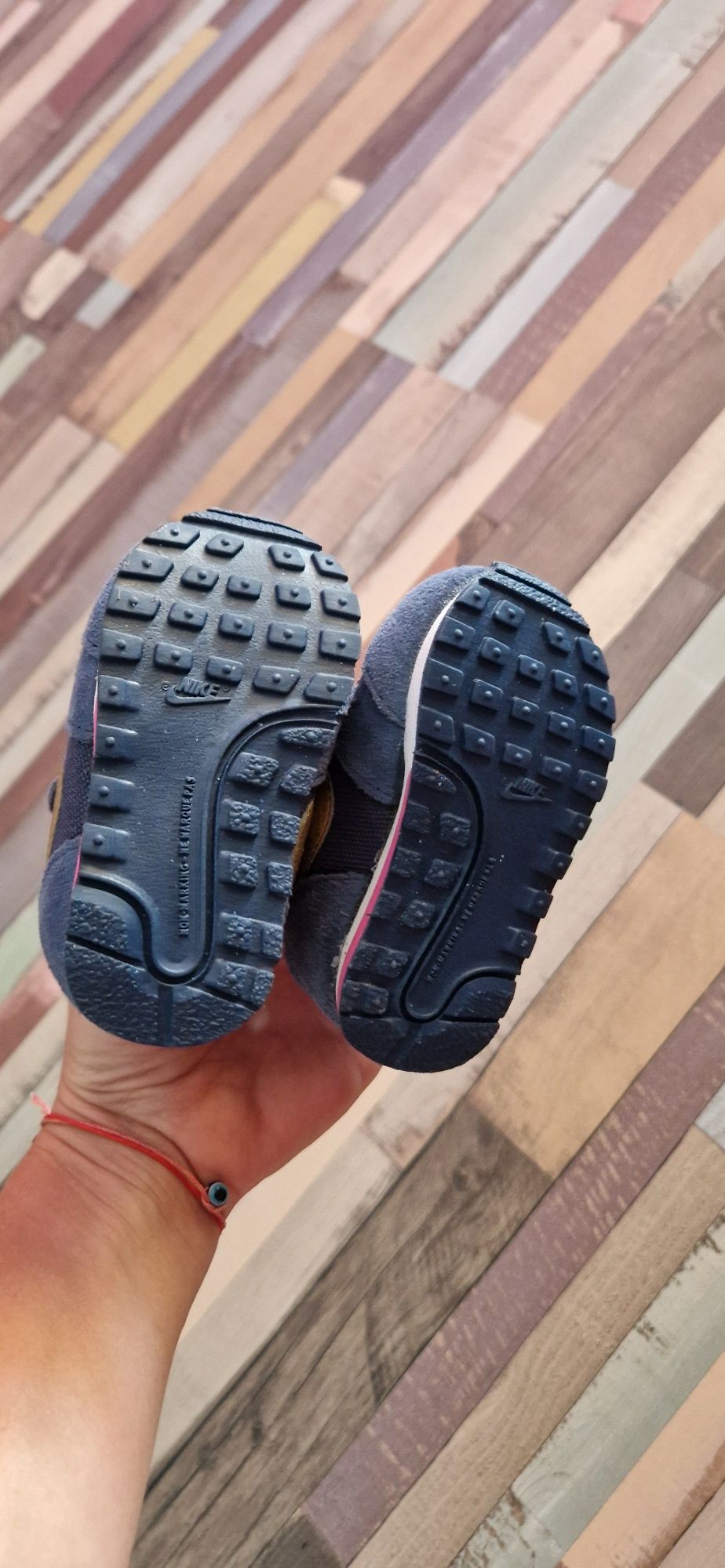 Нови бебешки маратонки Nike