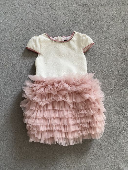 Красивое платье для девочки