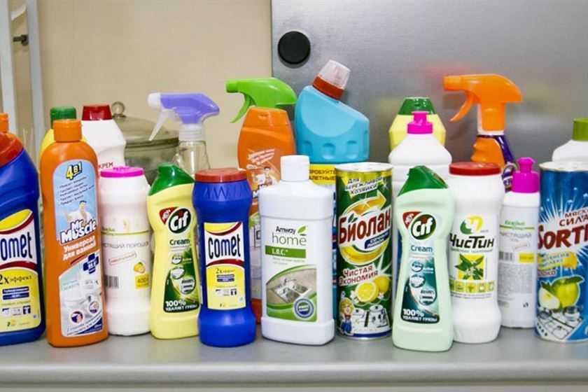Tozalash vositalari keng asartimentda