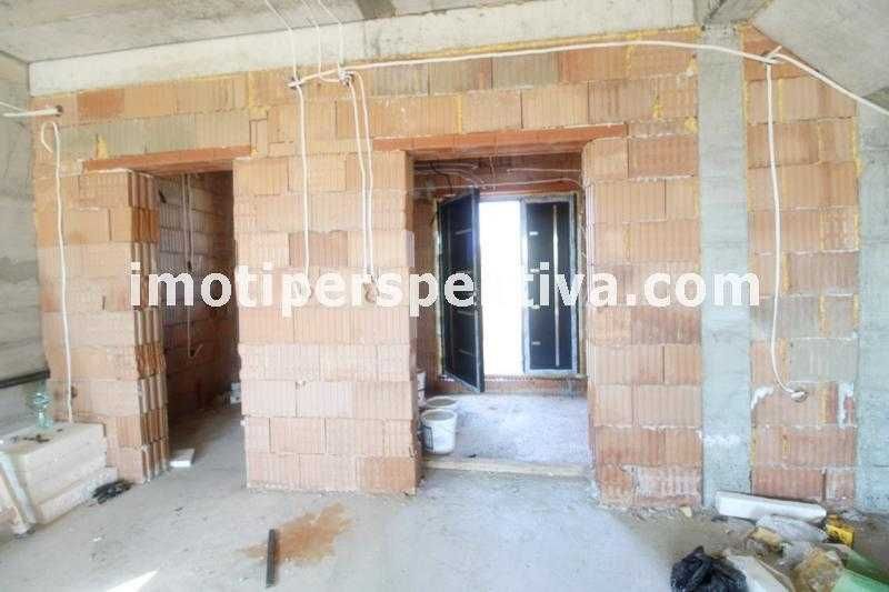 Продава се Къща в Пловдив, Беломорски - 194 кв.м за 921 €/кв.м - Снимка #8