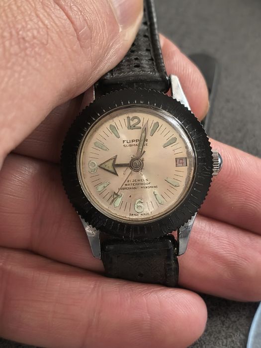 Flipper submarine watch