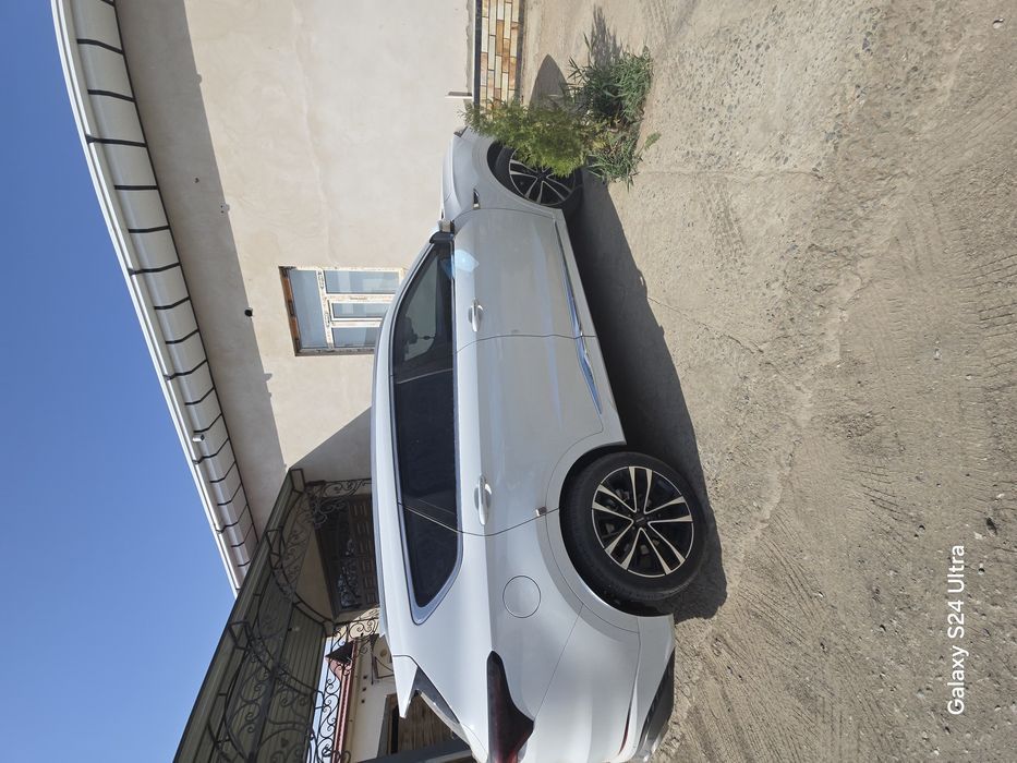 Машини холати зур,факат миниш керак