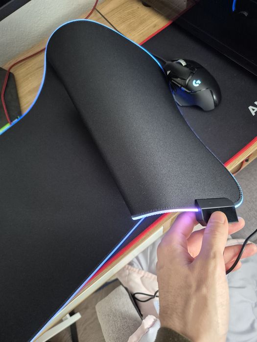 Mousepad 80x30 RGB NOU