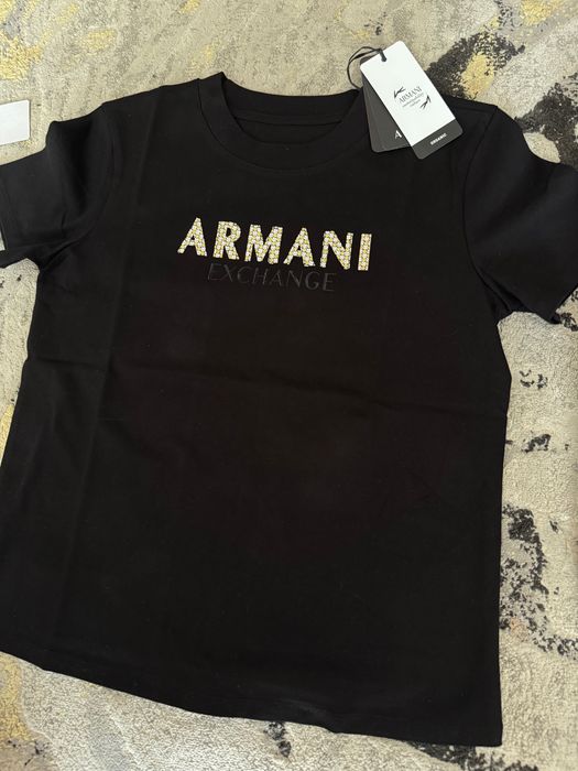 Оригинална тениска Armani Karl XS размер