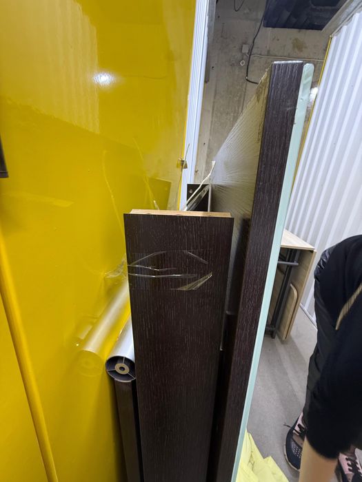 Продам обеденный стол