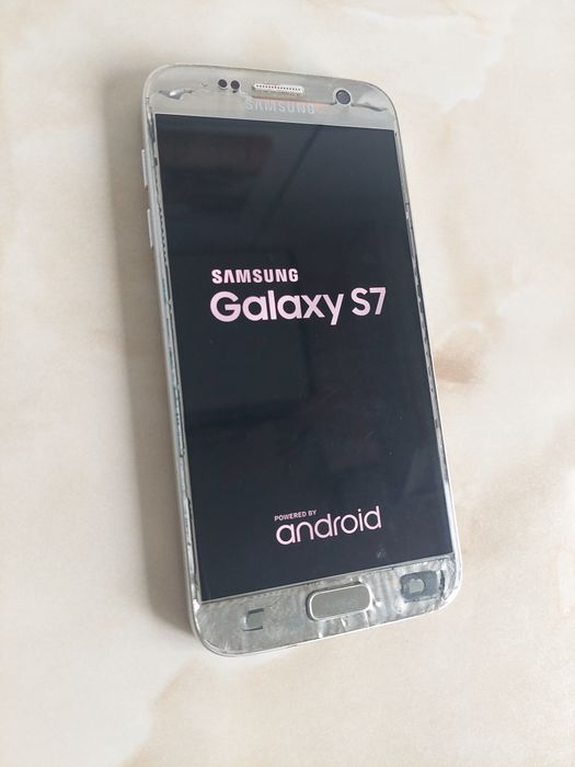 Vând Samsung Galaxy S7, perfect funcțional NEcodat //poze reale