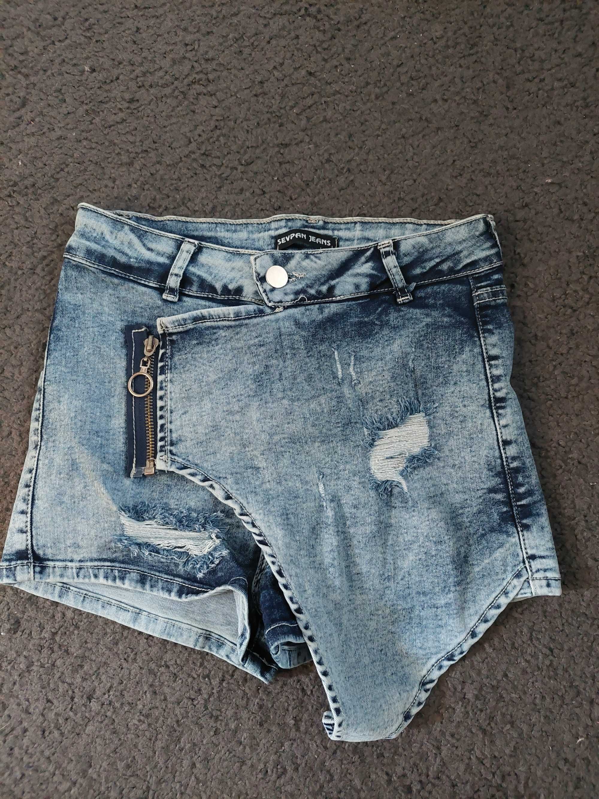 Pachet pantaloni scurți