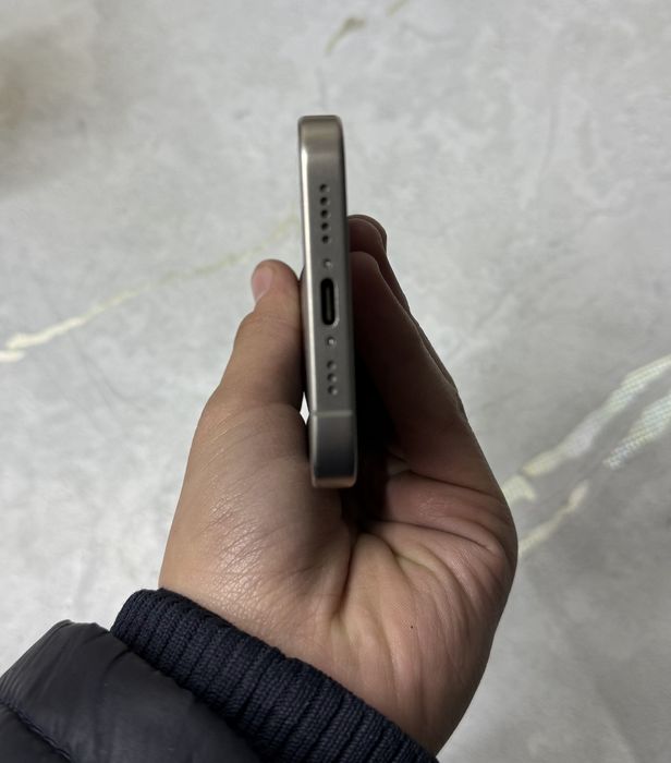 model: iphone 15 pro