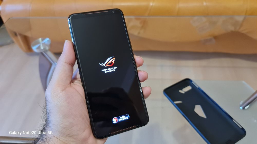 Asus ROG Phone 2 – Звярът с уникален звук и мощ! 8GB RAM/ 128GB