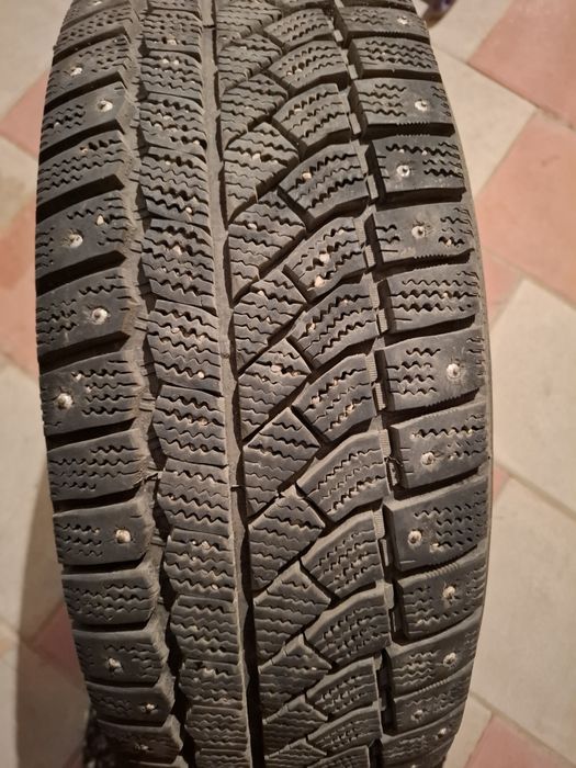 Продам зимние резины