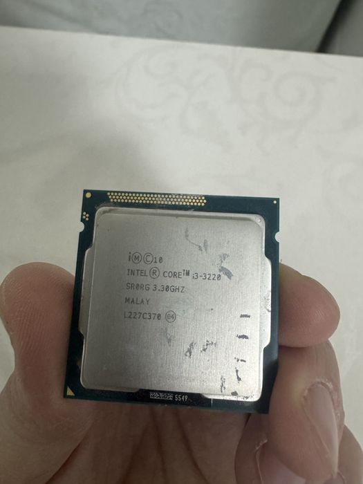 Продам процессор Intel Core i3-3220
