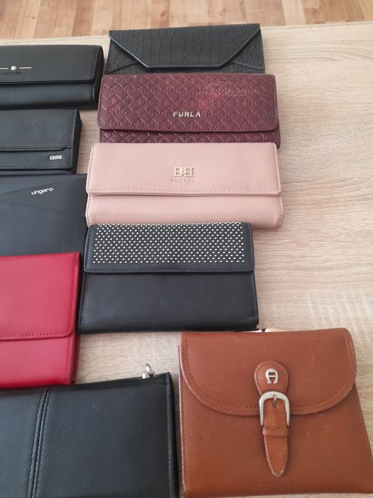 Дамски протмонета