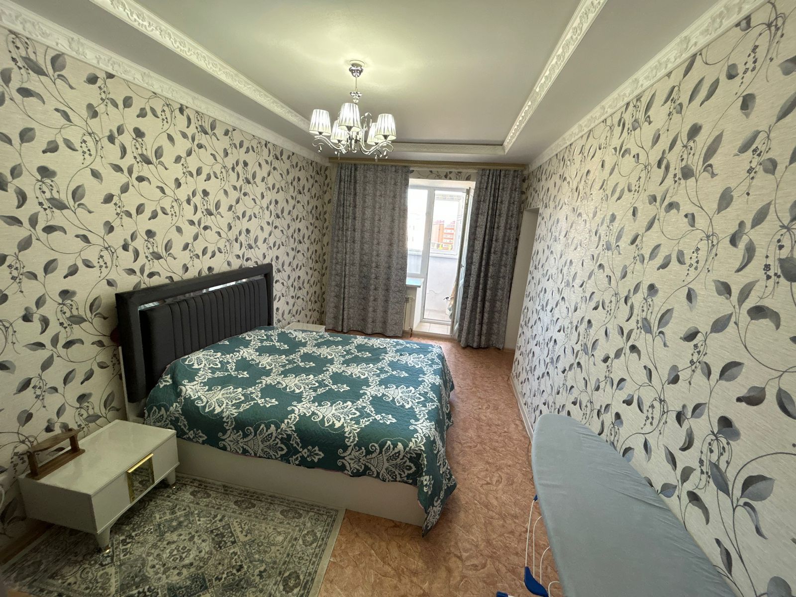 СРОЧНО!!! Продам 3 ком.кв., р-н Алтын орда, ЖК Нектар, 81 кв.м.,  5/5
