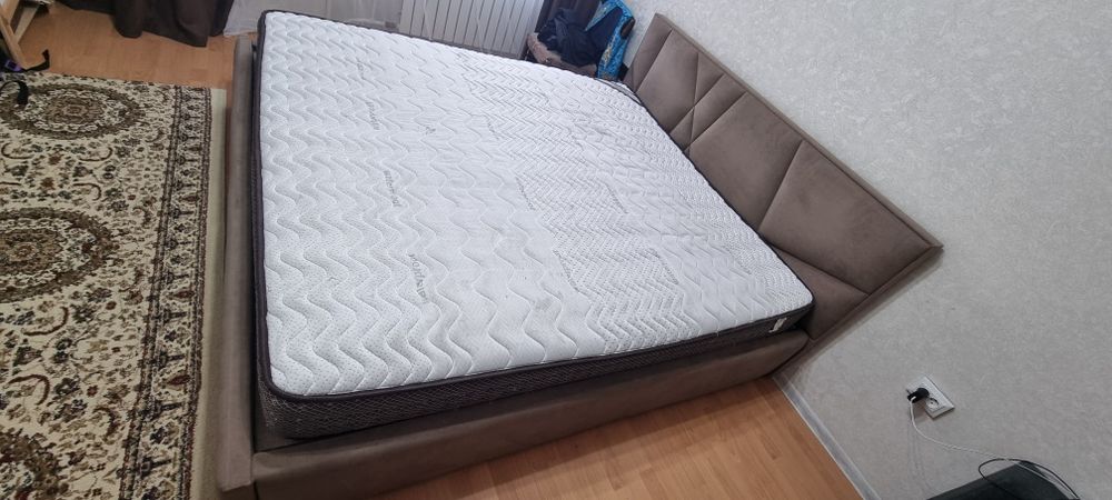 Продам кровать 2спальная